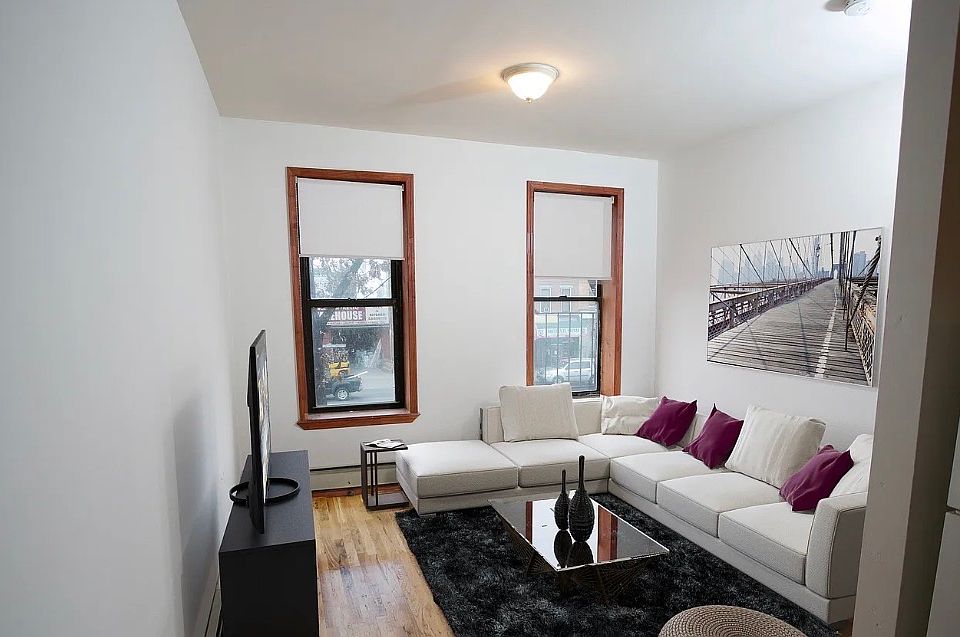 1st image of 3917 4th Ave APT 2L