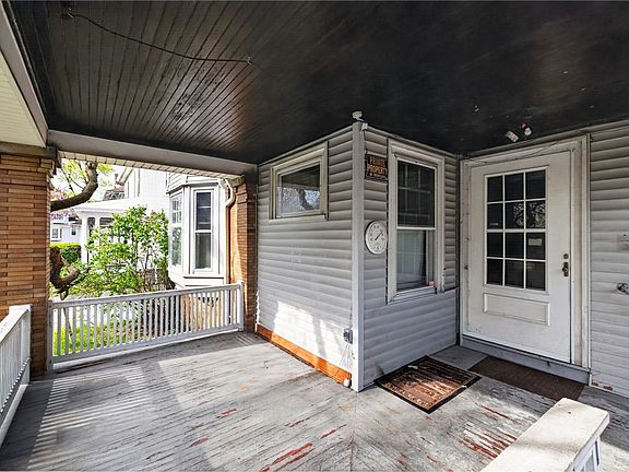 4th image of 59 Appleton St