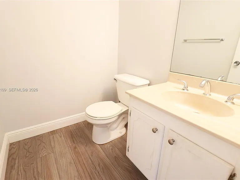 1301 River Reach Dr #214 — Photo 14