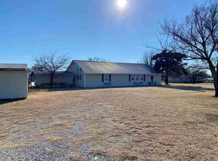 3190 E Terry Rd, Duncan, OK 73533