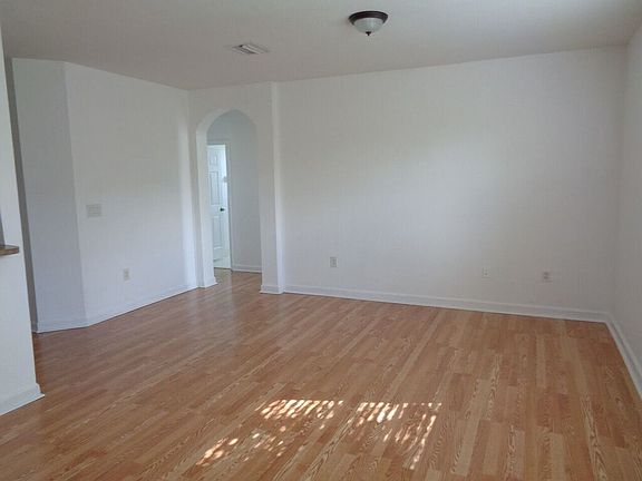 5th image of 1650 NE 33rd Ave Unit 201
