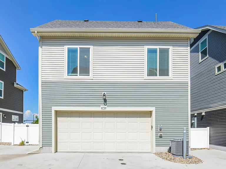 4734 N Tower Ct — Photo 18
