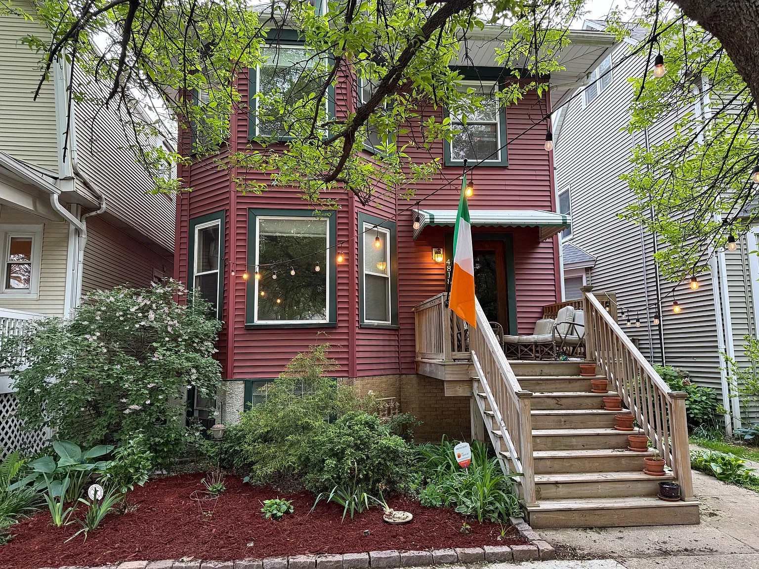 4818 N Hamilton Ave — Photo 1