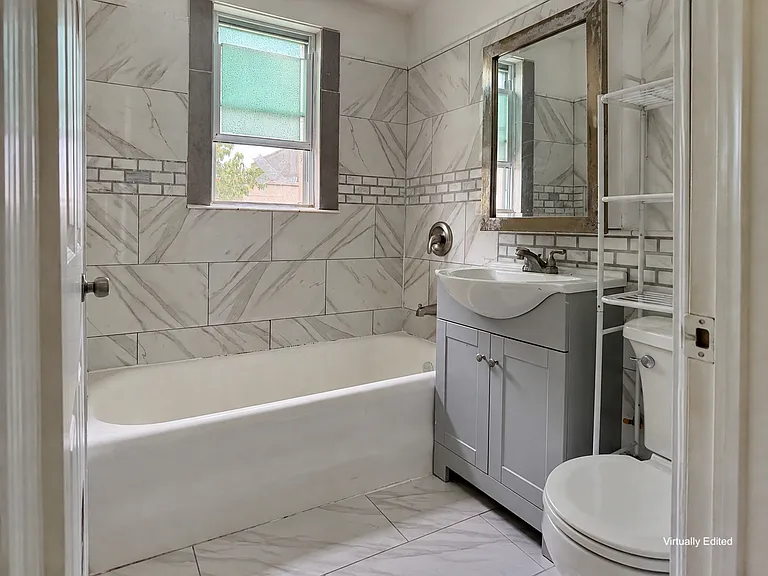 20-45 31st St #3 — Photo 9