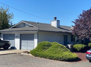 3201 Castlevale Rd, Yakima, WA 98902