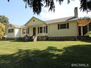 1435 Max Thompson Rd, Canton, NC 28716