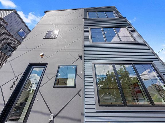 3rd image of 466 S Lane Ave
