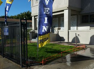 479 1/2 E 49th St, Los Angeles, CA 90011