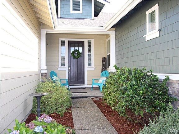 3rd image of 8976 Buttercup St SE