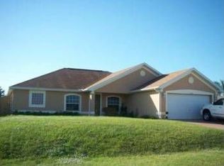 1502 NE 11th St, Cape Coral, FL 33909