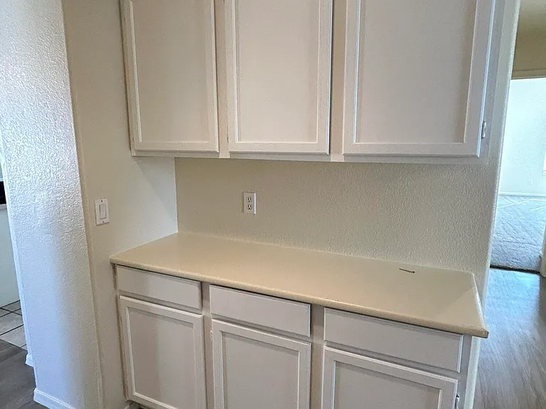 51 N Del Pueblo Pl — Photo 10