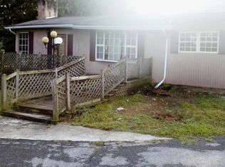1202 Shelby St, Johnson City, TN 37604