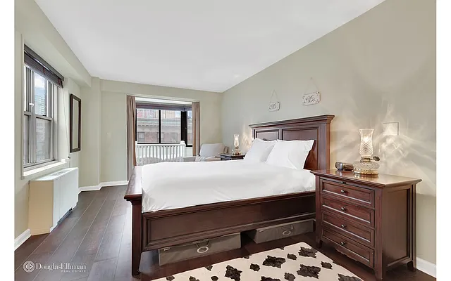 Sold by Douglas Elliman | media 6