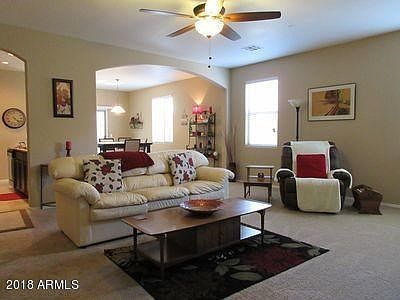 20742 Living area