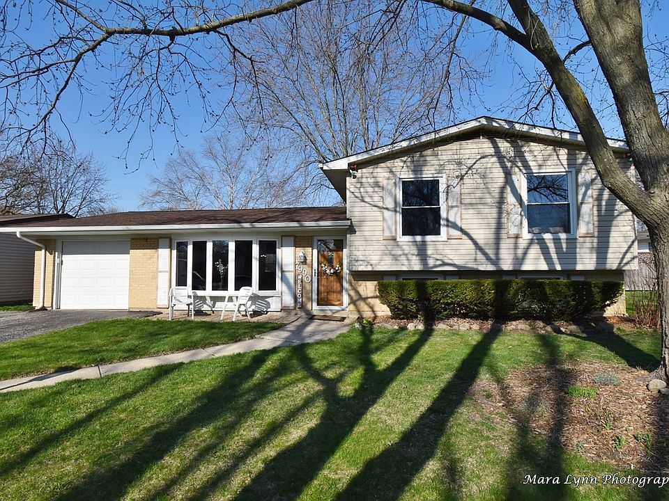 1st image of 7990 Berkshire Dr