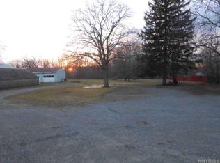 2350 Lockport Olcott Rd, Newfane, NY 14108