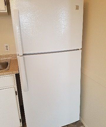 3rd image of 7860 Cedarwood Park