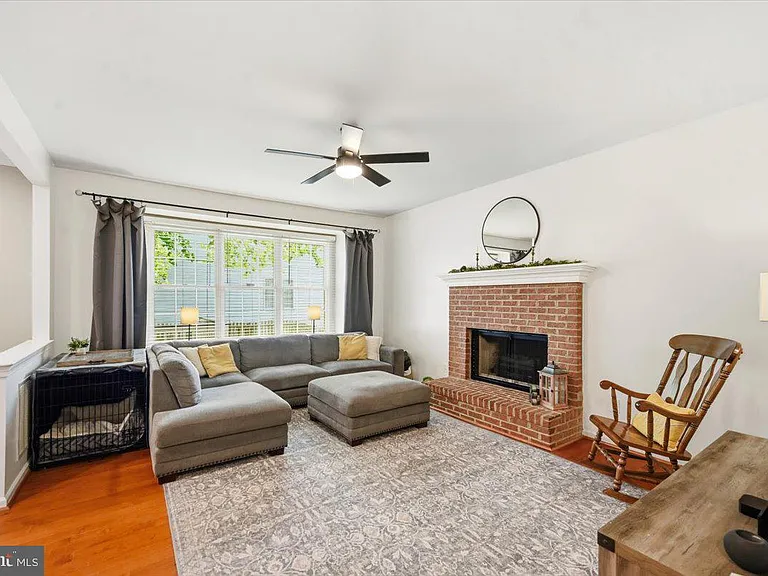 42631 Harris St — Photo 17