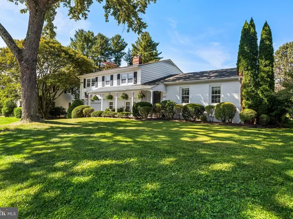 8422 Tally Ho Rd, Lutherville Timonium, MD 21093