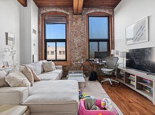 320 W 2nd St APT 212, South Boston, MA 02127