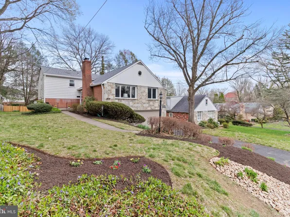 213 Maple Ave, Wyncote, PA 19095
