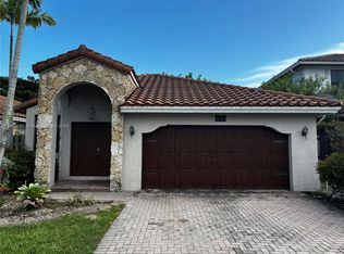 9780 NW 8th Ter, Miami, FL 33172