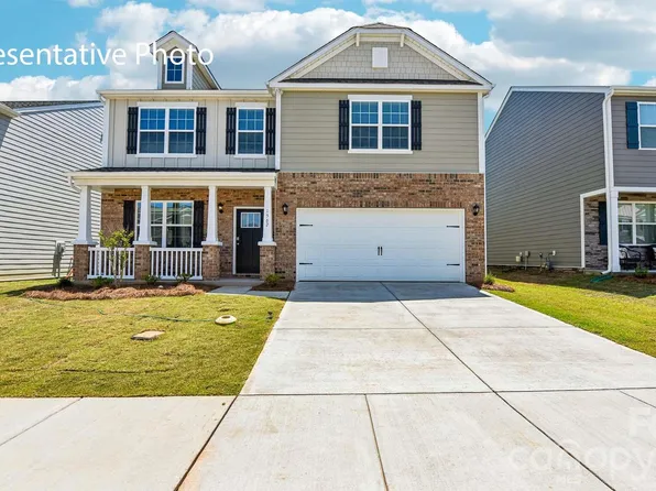 1621 Secrest Commons Dr, Monroe, NC 28112