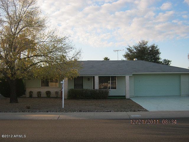 1st image of 13007 W La Terraza Dr