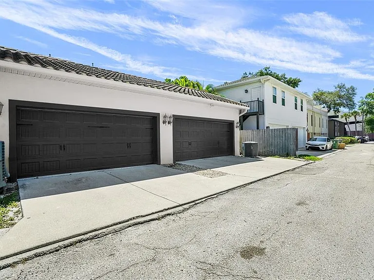 207 S Moody Ave #B — Photo 52