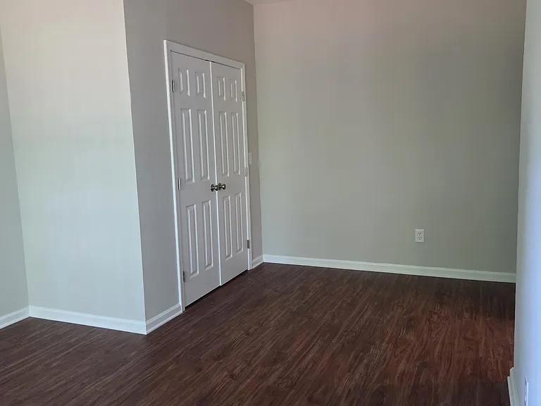 935 Blackmar Way — Photo 17