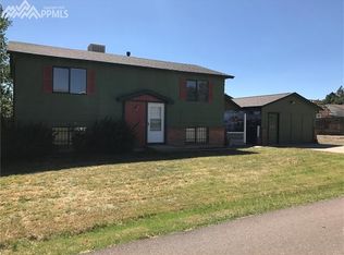 10740 Flying F Rd, Fountain, CO 80817