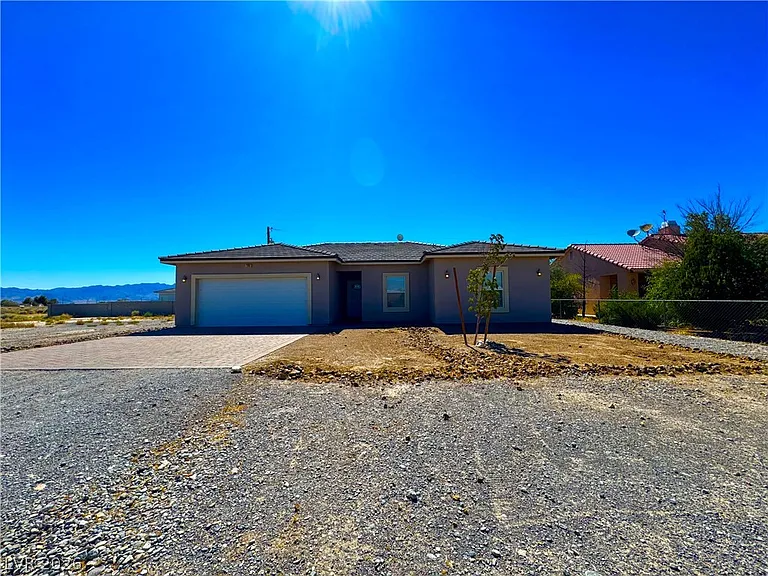 2080 S Highland Ave — Photo 1