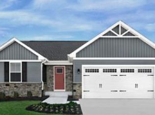 2545 Stonebridge Dr, Lebanon, IN 46052