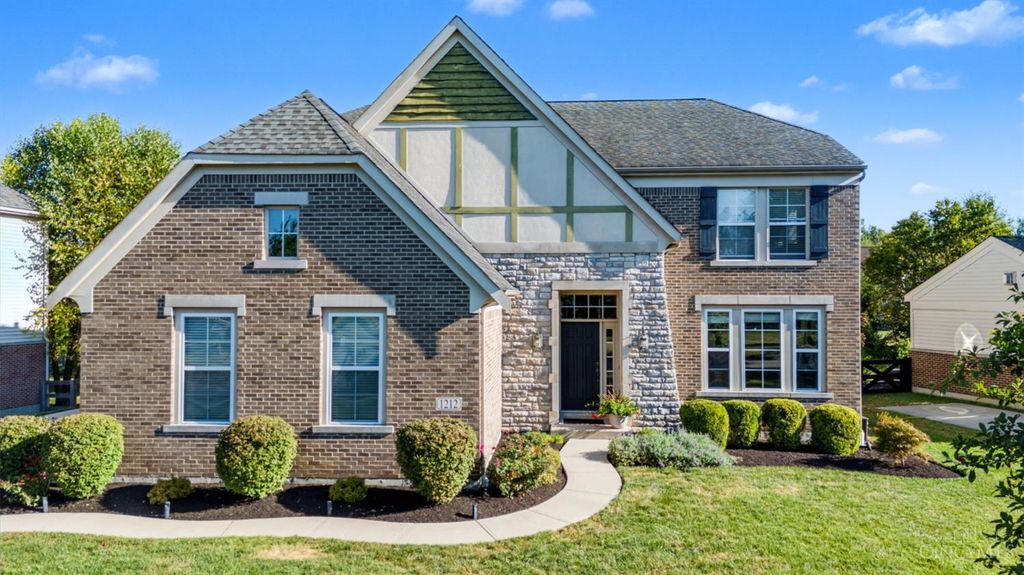 Real estate listing image