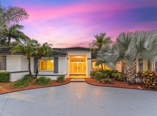 10080 SW 145th St, Miami, FL 33176