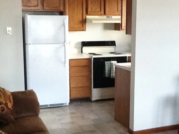 205 Stonewall Court, 205 Stonewall Ct APT 4*, Nappanee, IN 46550