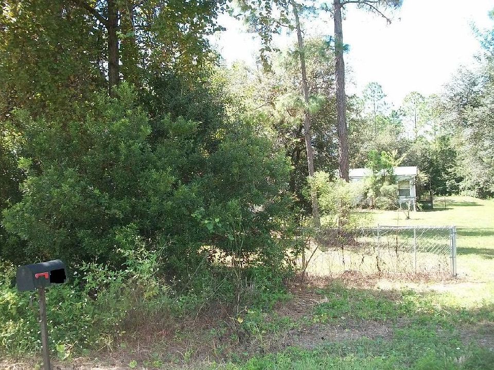 2nd image of 1904 Avocado Blvd