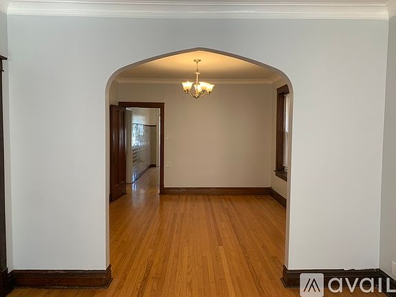 3rd image of 4137 N Marmora Ave #1