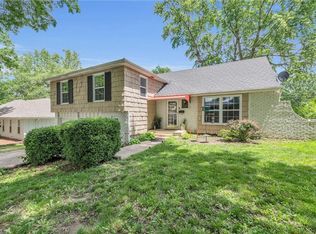 13015 Manchester Ave, Grandview, MO 64030