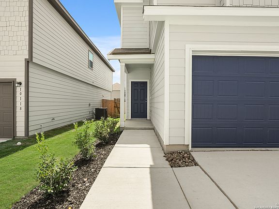 3rd image of 10122 Carnelian Cove
