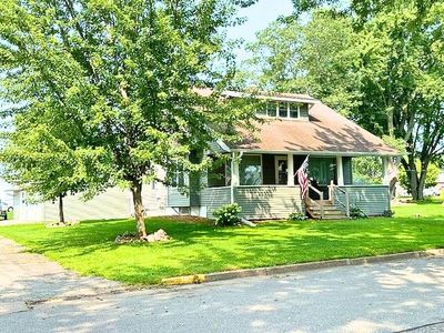 215 S Lincoln St, Stetsonville, WI, 54480