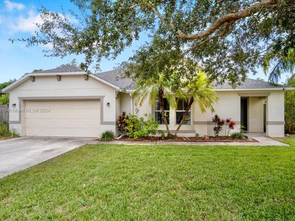 2826 SE Melaleuca Blvd, Port Saint Lucie, FL 34952