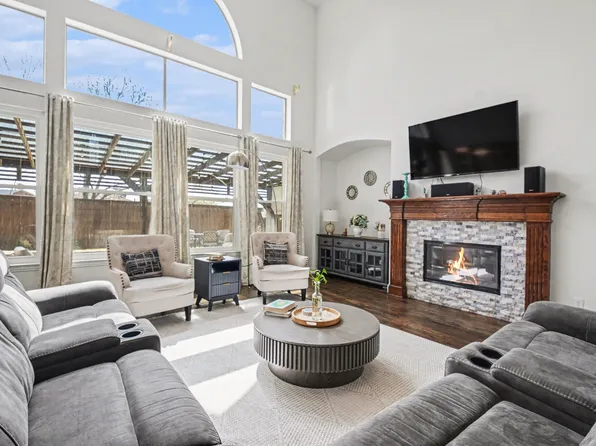 342 Greenfield Dr, Murphy, TX 75094