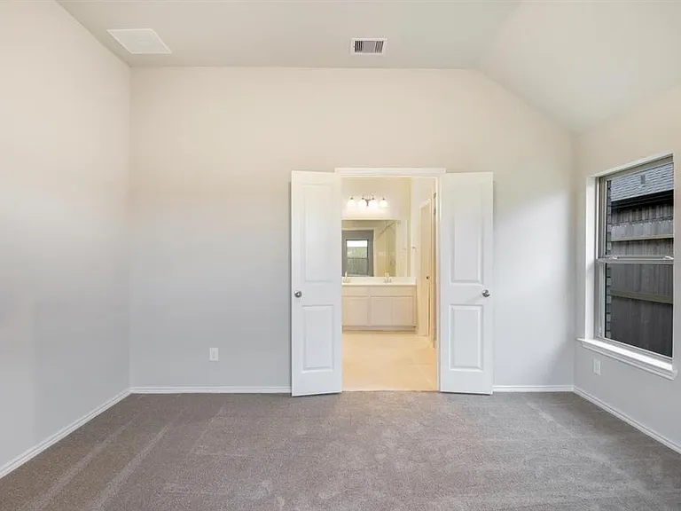 10518 Cecilia Star Ln — Photo 17