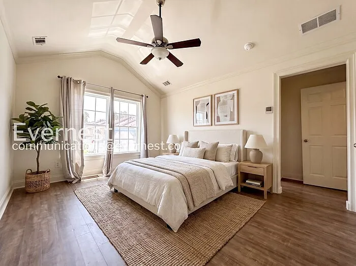 3 bed, 2.5 bath, 1420 sqft, $1,995 — Photo 3