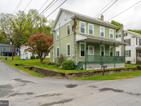 272 River Rd, Dalmatia, PA 17017