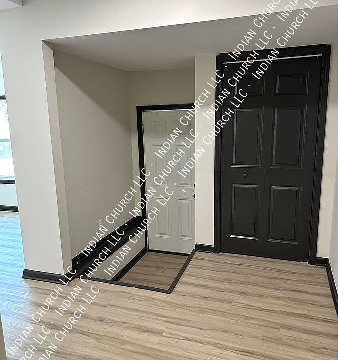 1st image of 4260 S Park Ave #5/6