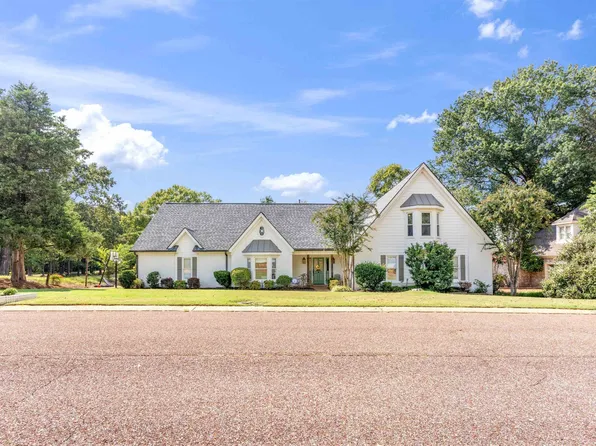 2877 W Levee Oaks, Collierville, TN 38017