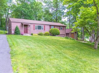 181 Dogwood Ln, South Windsor, CT 06074