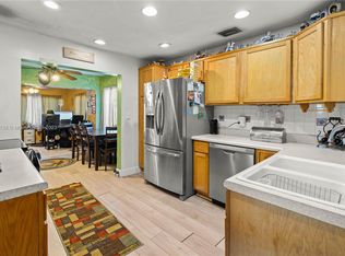 6771 Harding St, Hollywood, FL 33024